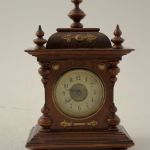 989 5604 TABLE CLOCK